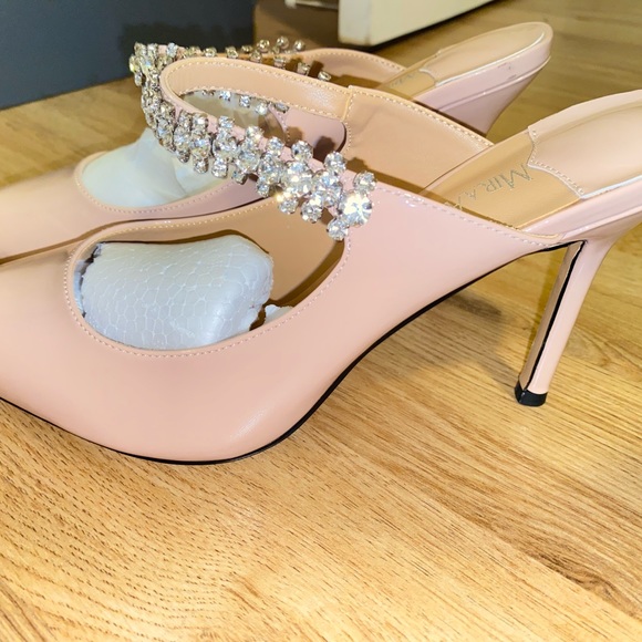 MIRAAZZURA Beautiful Crystal Mules . - Picture 9 of 13